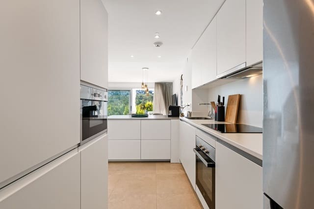 3 chambre Maison de Ville à vendre à Estepona avec piscine garage - 459 000 € (Ref: 9747097)