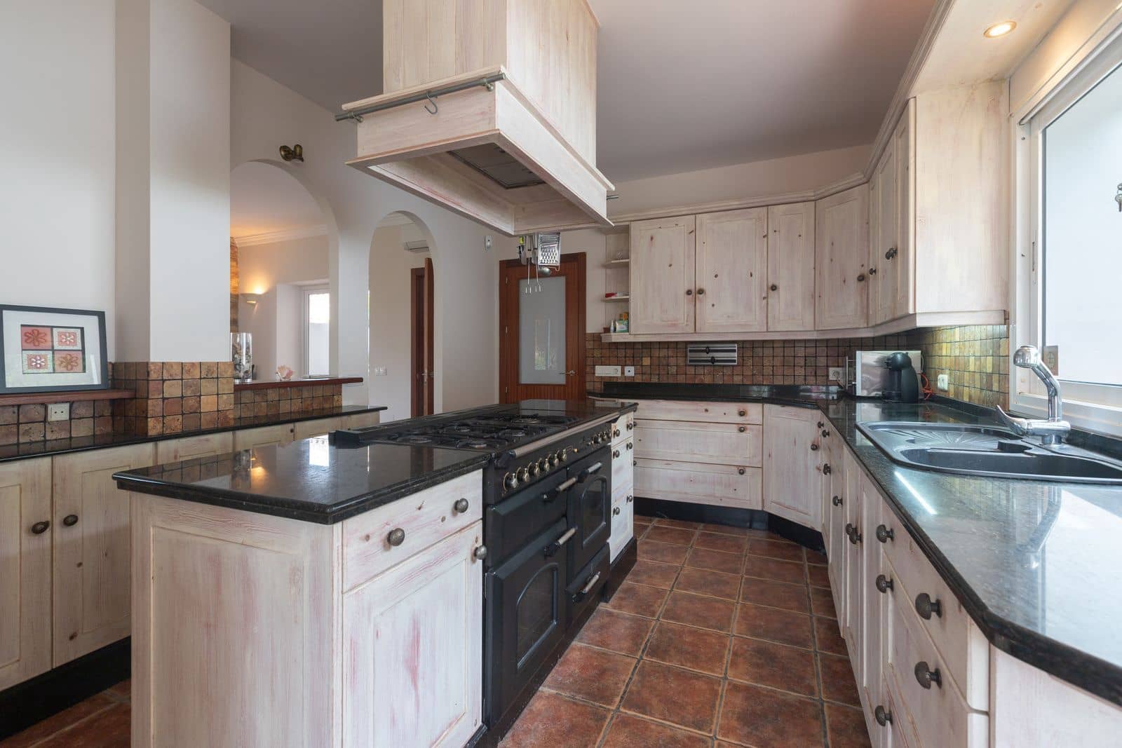 3 sypialnia Willa na sprzedaż w Riviera del Sol z basenem garażem - 900 000 € (Ref: 9753547)