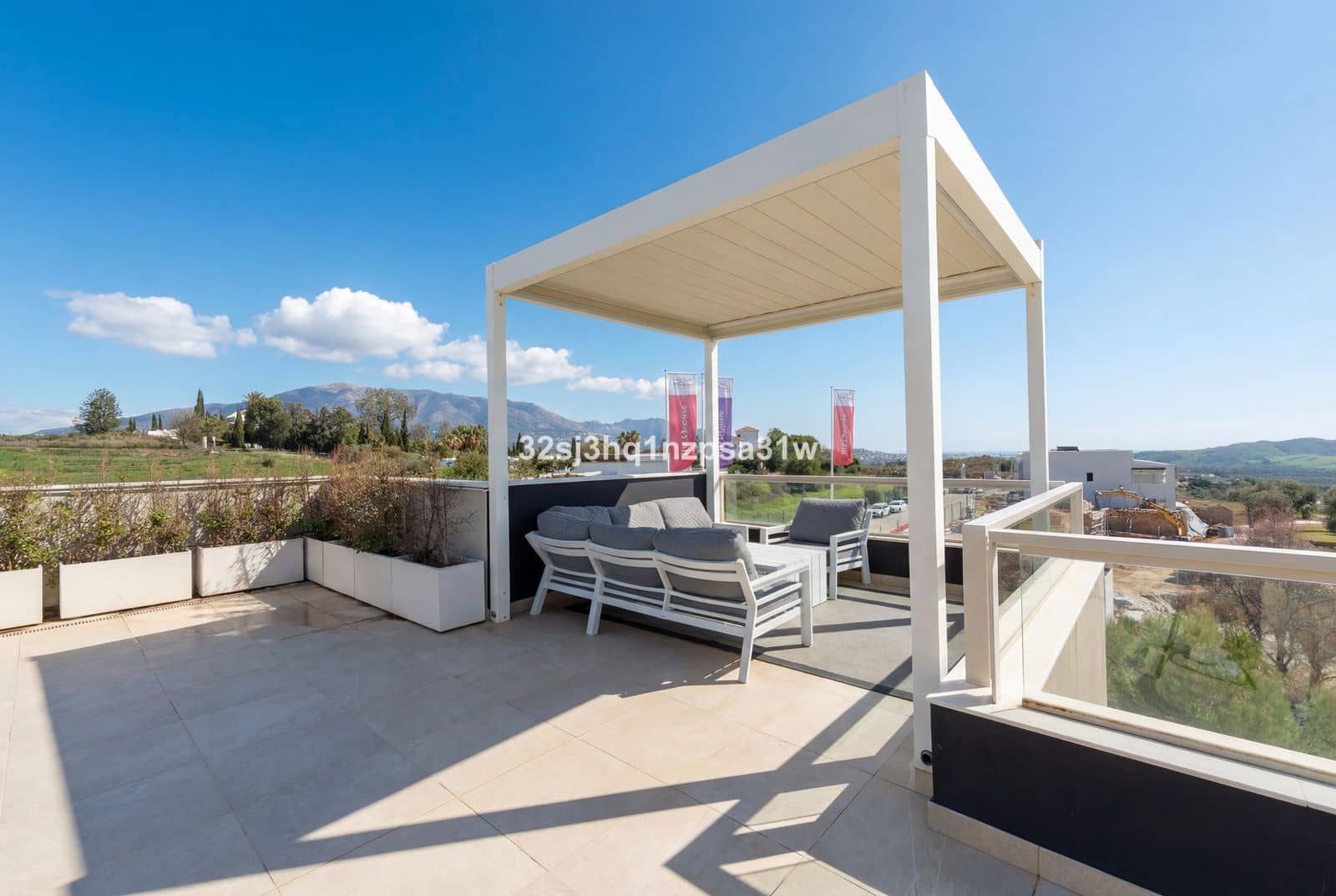 3 slaapkamer Penthouse te koop in La Cala Golf met zwembad garage - € 679.000 (Ref: 9761337)