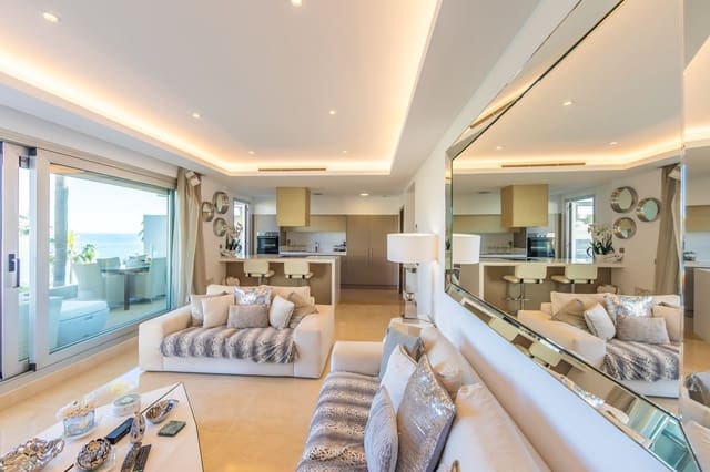 3 chambre Appartement de Plage à vendre à Estepona avec piscine garage - 950 000 € (Ref: 9777209)