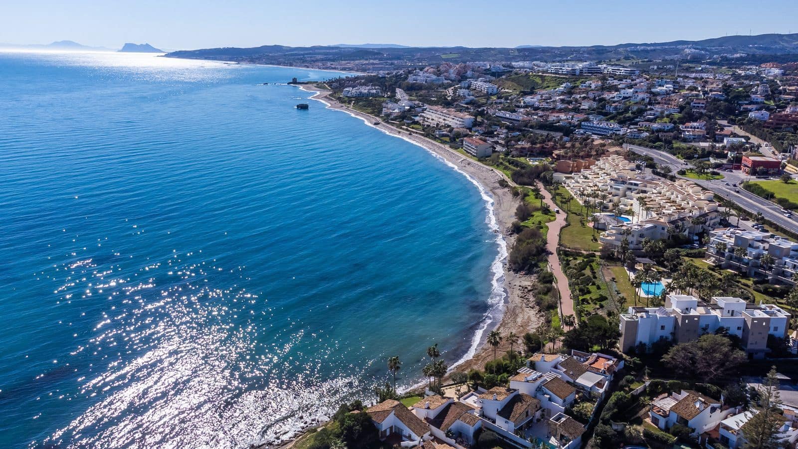 3 slaapkamer Strandappartement te koop in Estepona met zwembad garage - € 950.000 (Ref: 9777209)