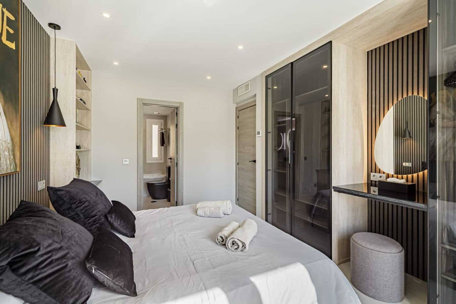 3 makuuhuone Kattohuoneisto myytävänä paikassa Nueva Andalucia mukana uima-altaan 
autotalli - 730 000 € (Ref: 9789727)