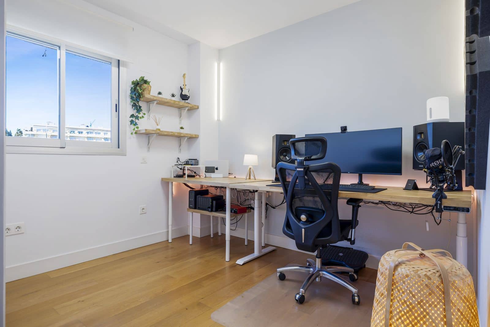 Apartamento de 3 habitaciones en El Chaparral en venta con piscina garaje - 694.000 € (Ref: 9793617)