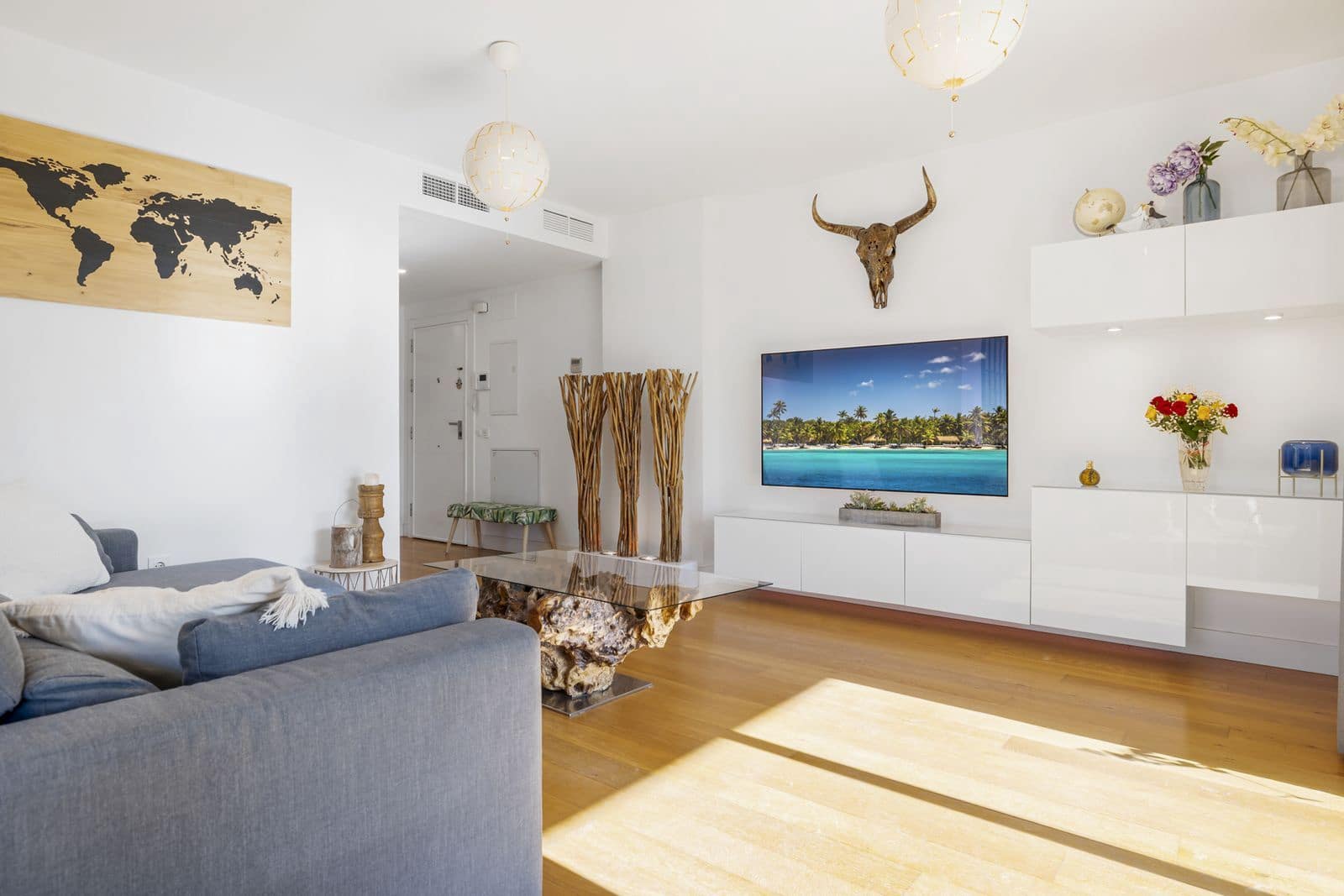 Apartamento de 3 habitaciones en El Chaparral en venta con piscina garaje - 694.000 € (Ref: 9793617)