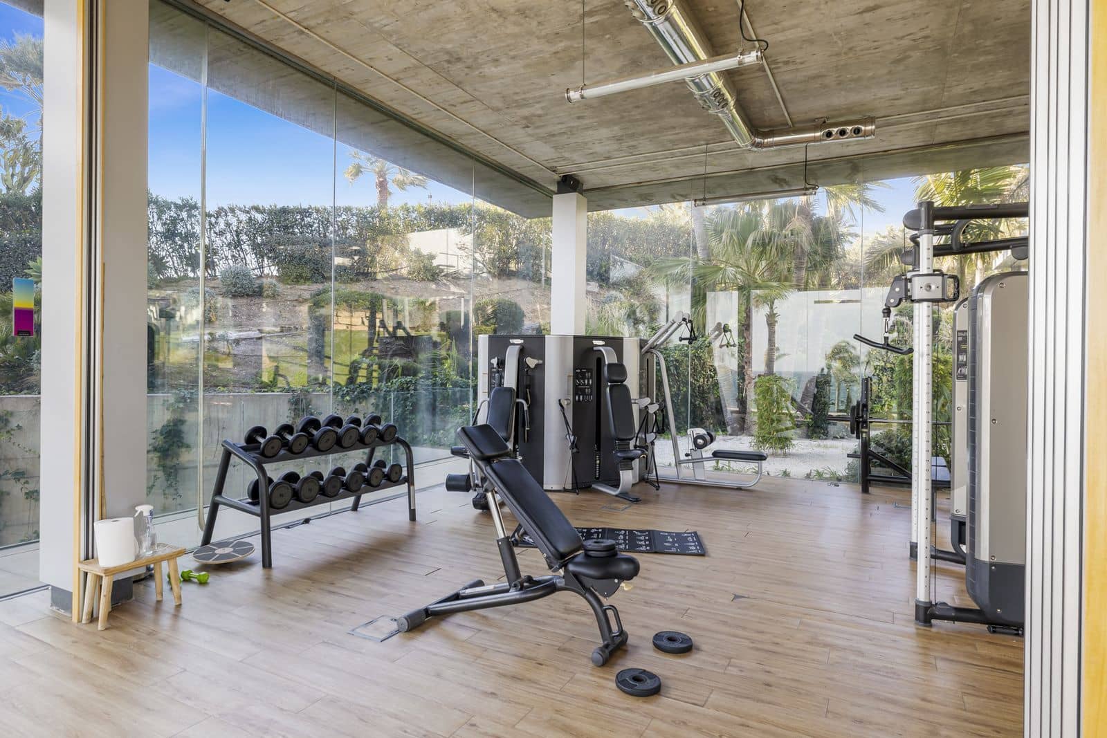 Apartamento de 3 habitaciones en El Chaparral en venta con piscina garaje - 694.000 € (Ref: 9793617)