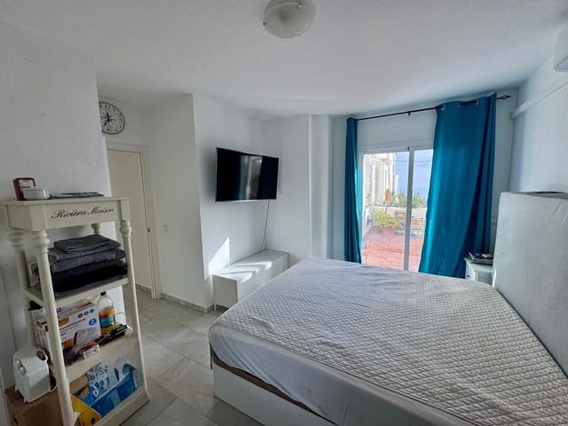 2 chambre Appartement à vendre à Calahonda, Mijas avec piscine garage - 299 000 € (Ref: 9795321)