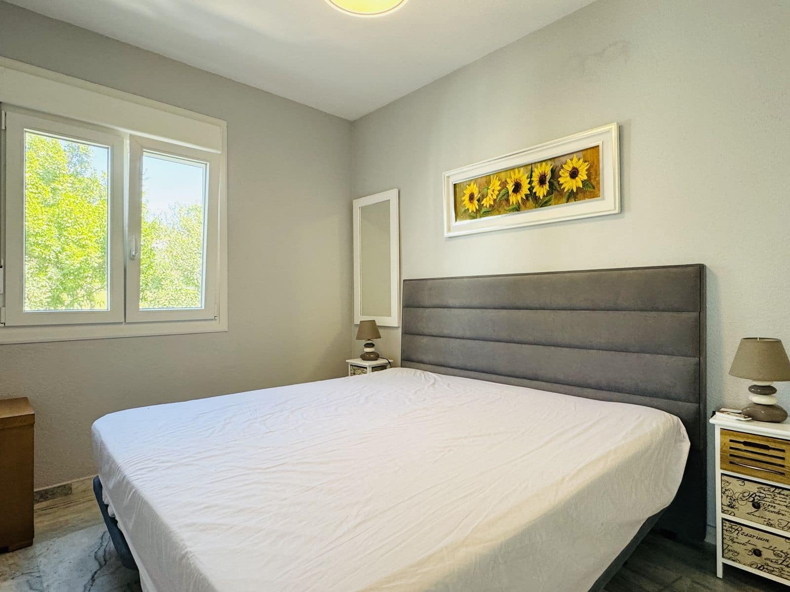 4 sypialnia Dom na sprzedaż w La Duquesa / Puerto de la Duquesa z basenem garażem - 475 000 € (Ref: 9795590)