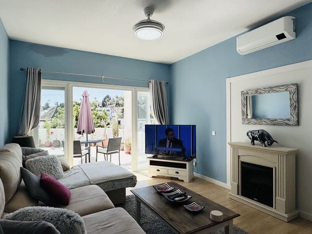 4 sypialnia Dom na sprzedaż w La Duquesa / Puerto de la Duquesa, Manilva z basenem garażem - 475 000 € (Ref: 9795590)