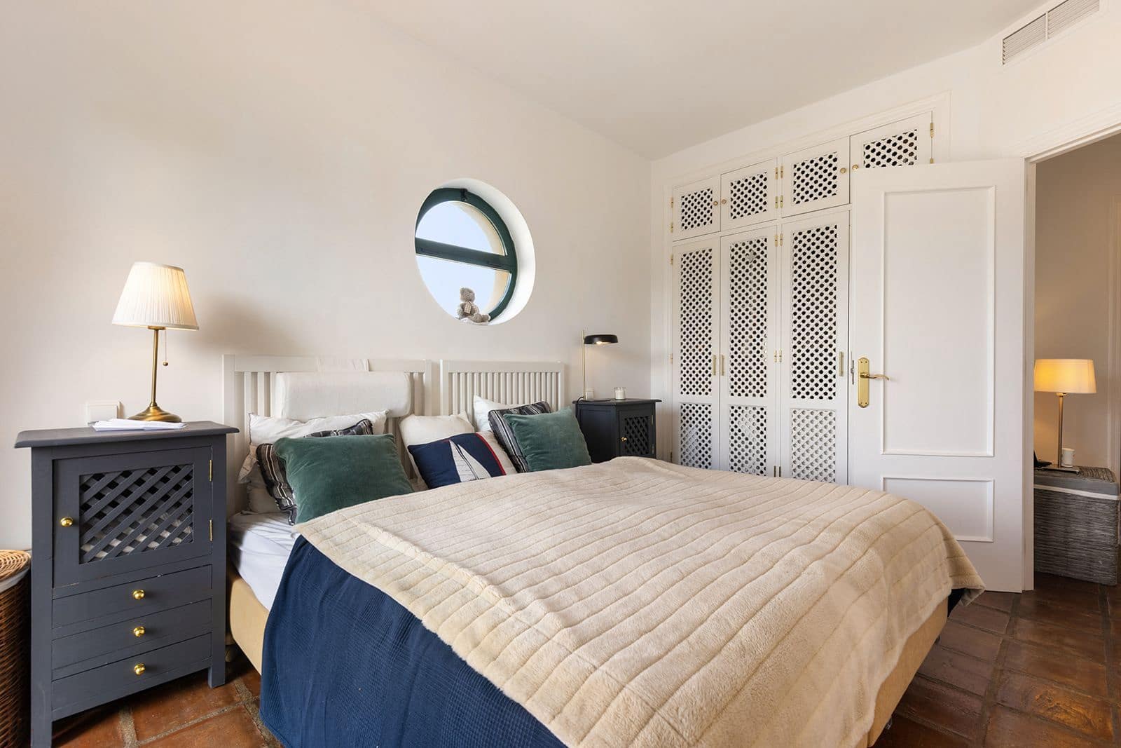 3 chambre Villa/Maison Semi-Mitoyenne à vendre à Miraflores avec piscine garage - 760 000 € (Ref: 9798287)