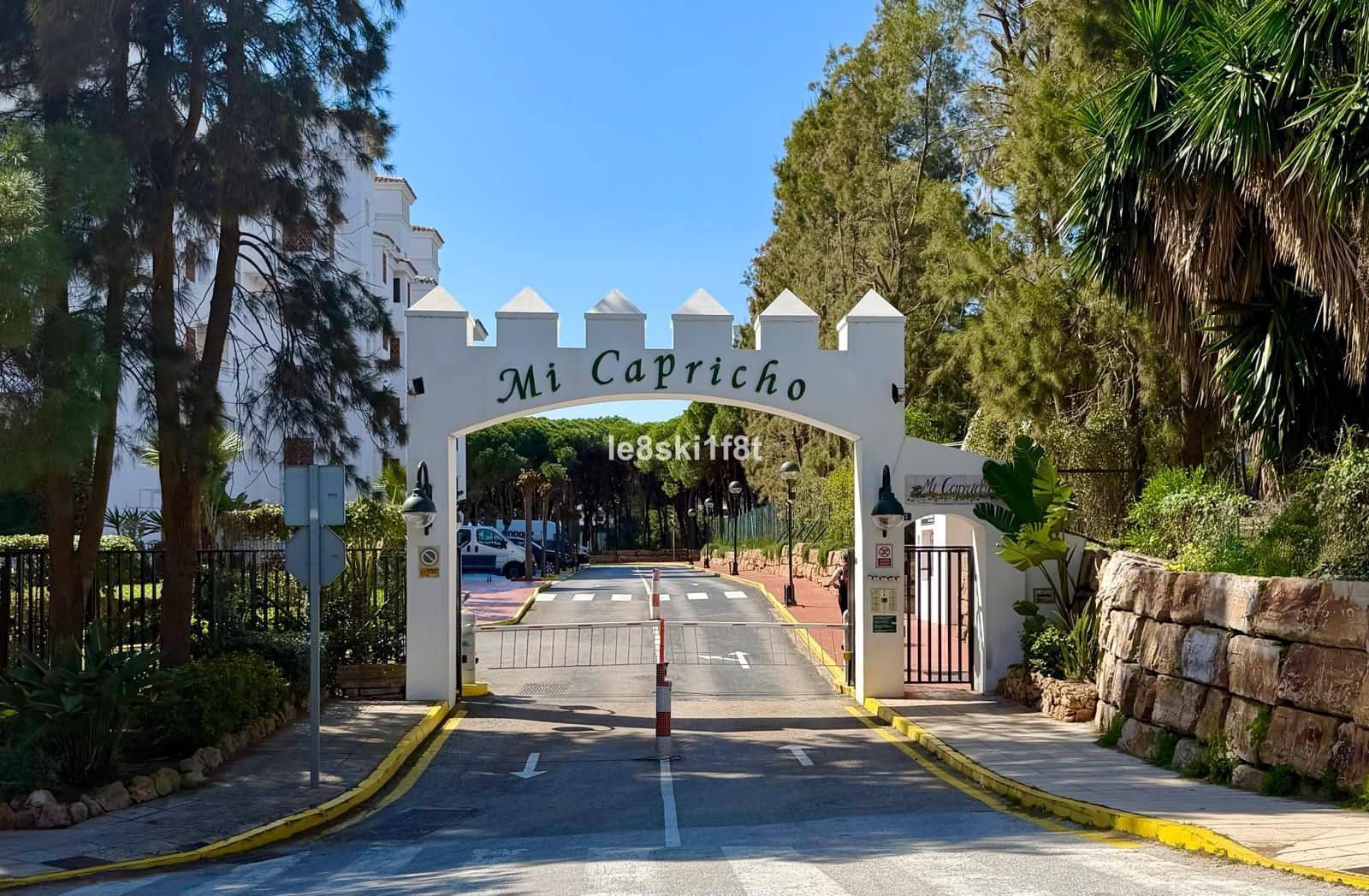 2 chambre Appartement de Plage à vendre à Calahonda avec piscine garage - 745 000 € (Ref: 9803704)