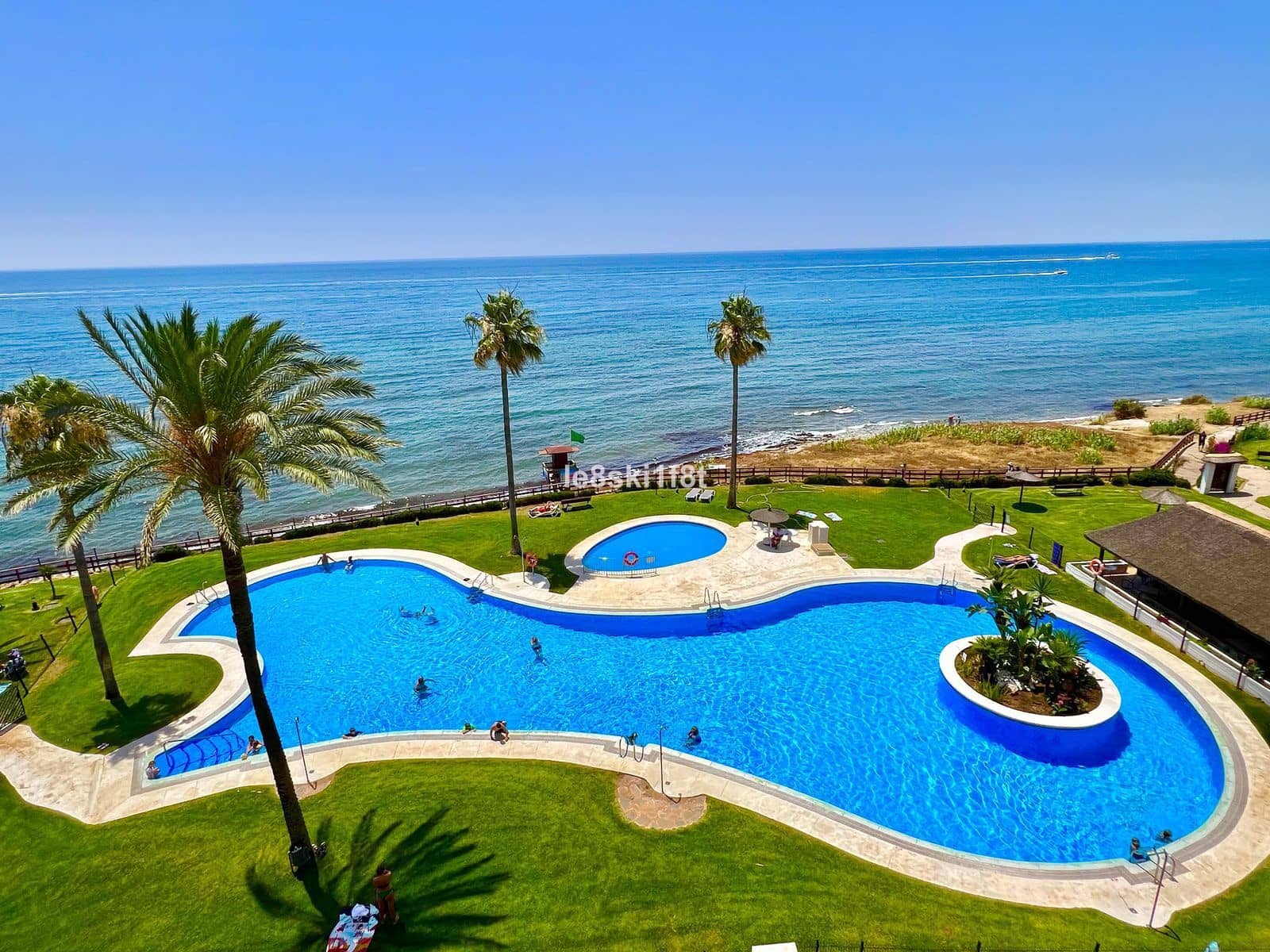 2 chambre Appartement de Plage à vendre à Calahonda avec piscine garage - 745 000 € (Ref: 9803704)