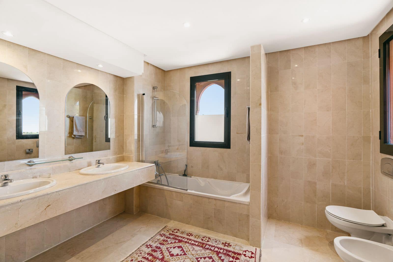 3 Zimmer Penthouse zu verkaufen in Calahonda mit Pool Garage - 635.000 € (Ref: 9823983)