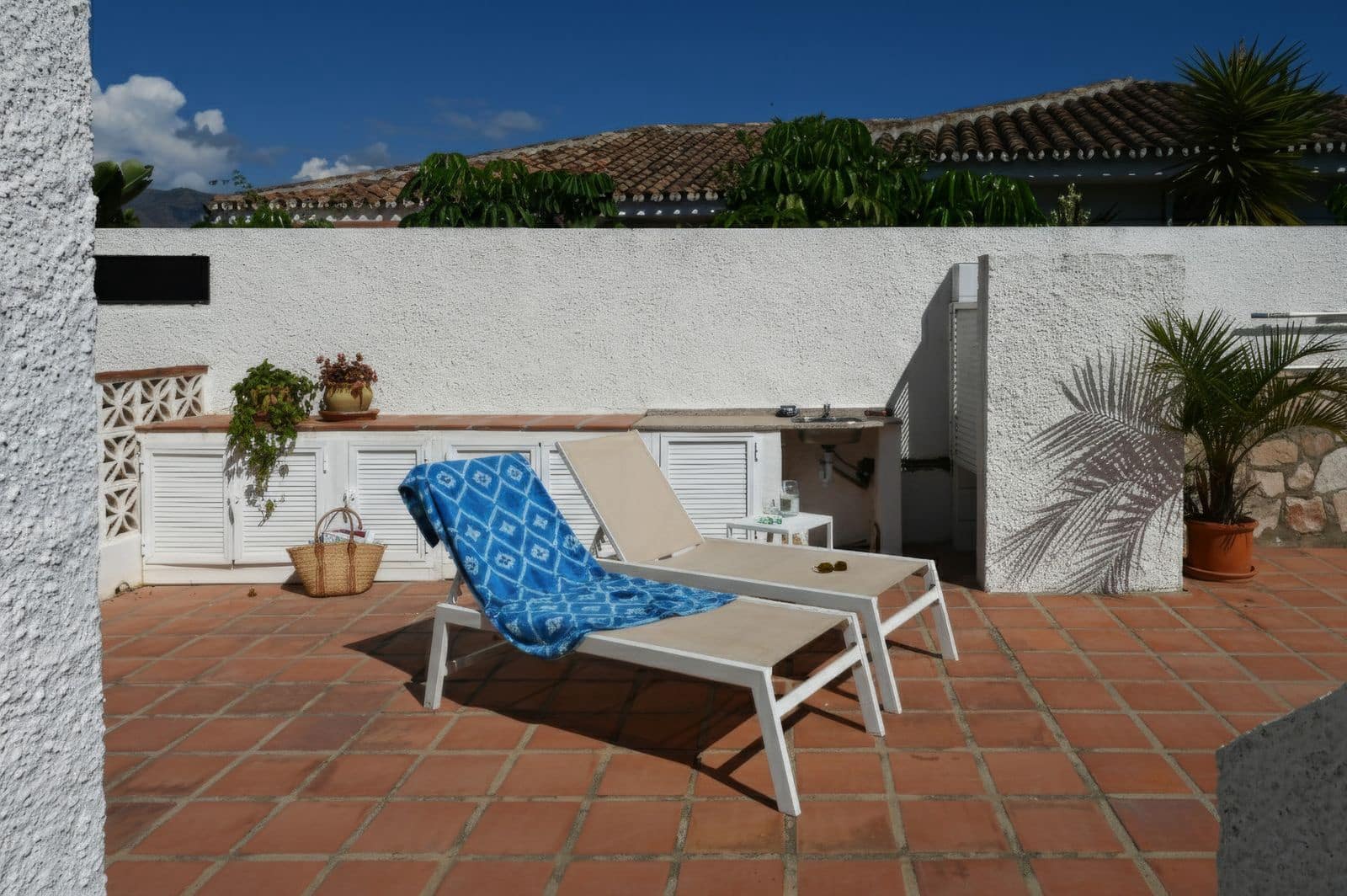 3 bedroom Villa for sale in Cerro del Aguila with pool garage - € 675,000 (Ref: 9823987)