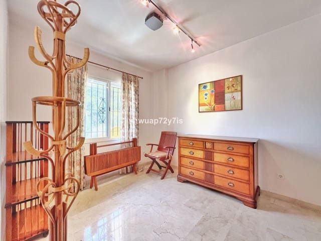 3 camera da letto Attico in vendita in Costabella, Marbella con piscina garage - 650.000 € (Rif: 9832840)