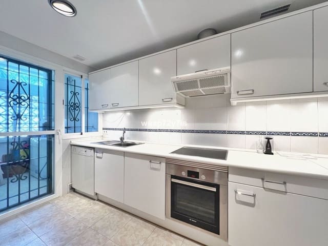 3 camera da letto Attico in vendita in Costabella, Marbella con piscina garage - 650.000 € (Rif: 9832840)