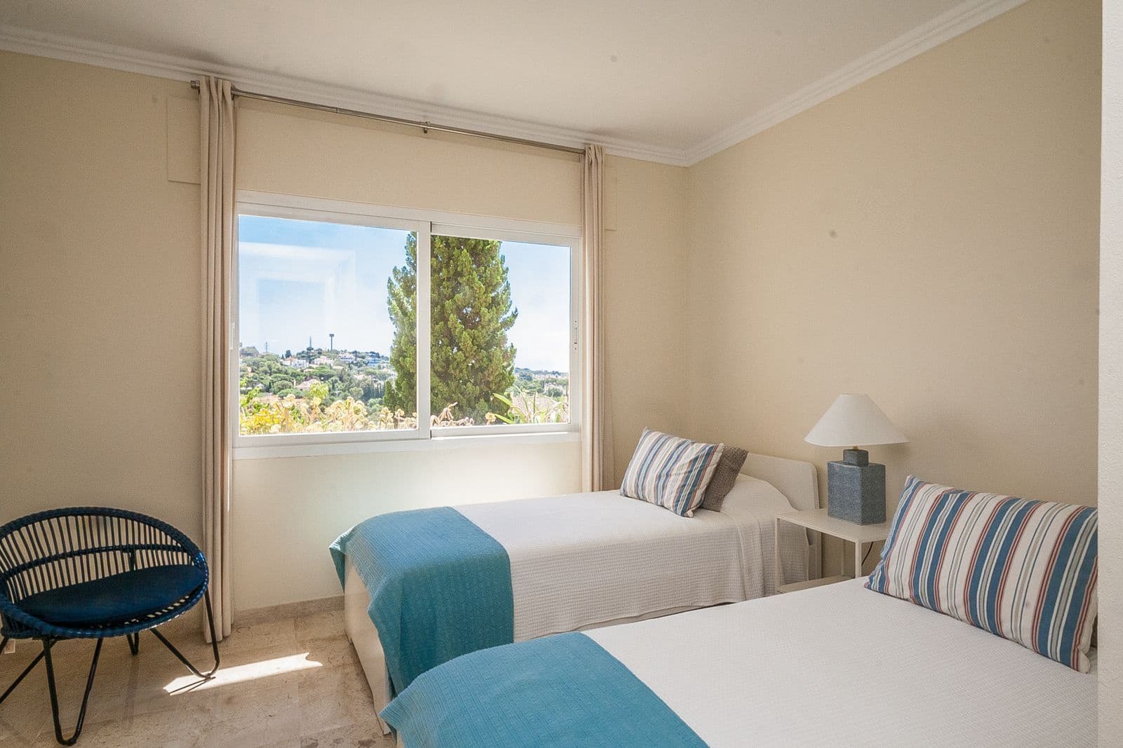 3 Zimmer Apartment zu verkaufen in Elviria mit Pool Garage - 695.000 € (Ref: 9832841)