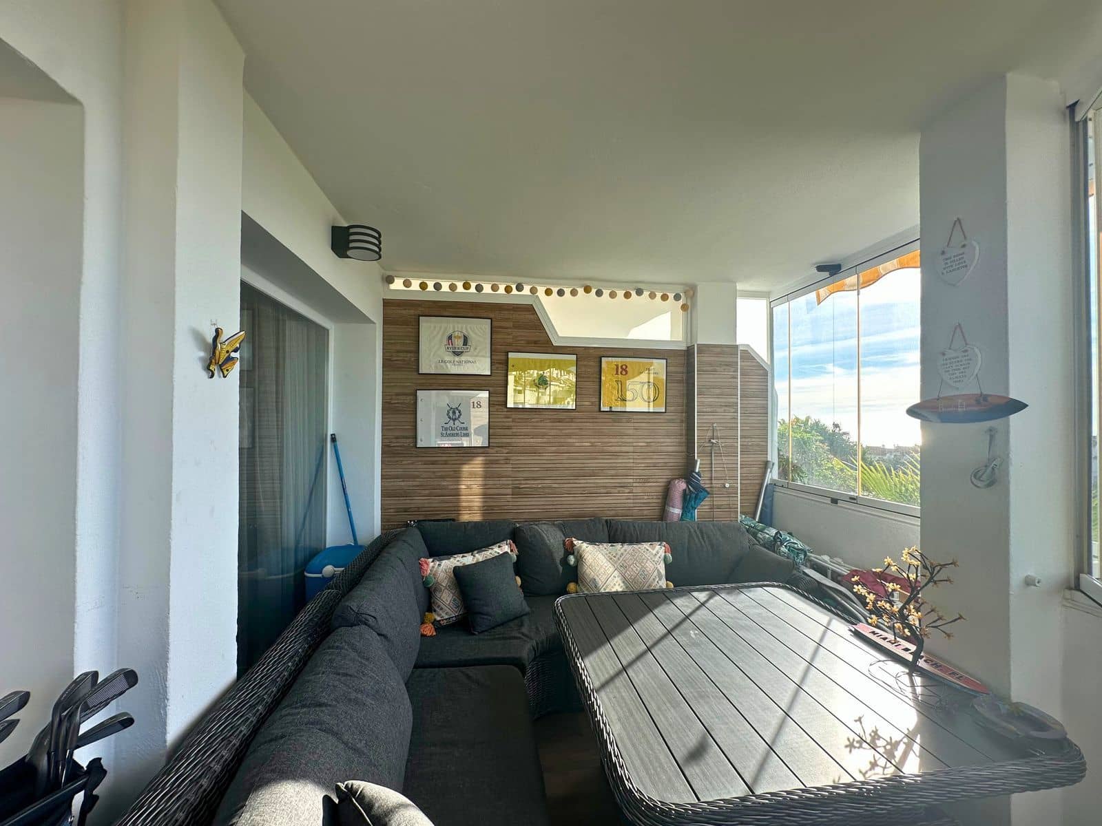2 bedroom Apartment for sale in Calahonda with pool garage - € 399,000 (Ref: 9832842)