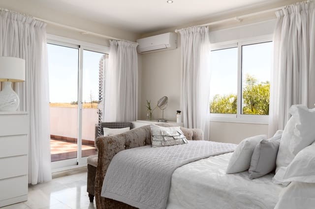 4 camera da letto Villa in vendita in La Cala de Mijas, Mijas con piscina garage - 960.000 € (Rif: 9832928)