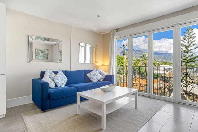 2 camera da letto Appartamento sulla Spiaggia in vendita in Puerto Banus, Marbella con piscina - 635.000 € (Rif: 9838492)