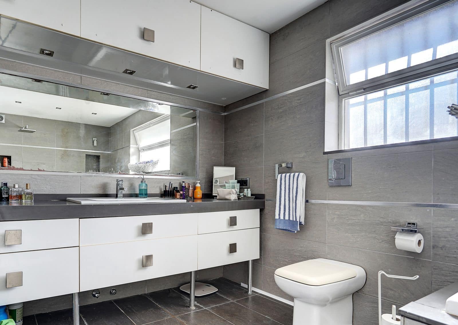 3 camera da letto Villa in vendita in Calahonda con piscina garage - 999.995 € (Rif: 9841694)