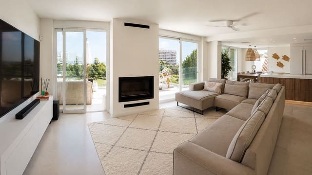 5 soveværelse Villa til salg i Torrequebrada, Benalmádena med swimmingpool garage - € 1.830.000 (Ref: 9850028)