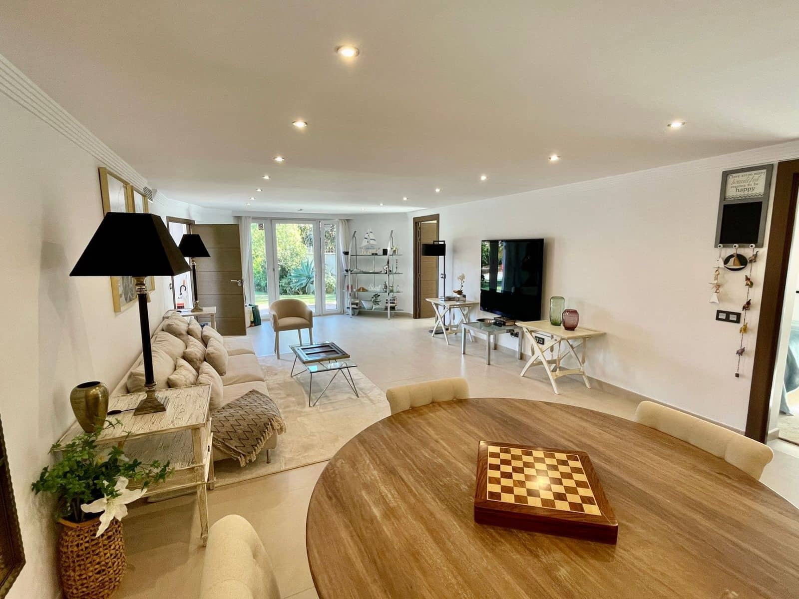 7 soveværelse Villa til salg i San Pedro de Alcantara med swimmingpool garage - € 3.000.000 (Ref: 9860913)