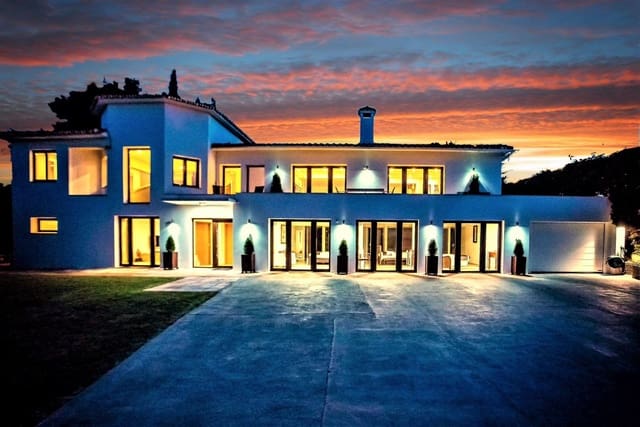 7 soveværelse Villa til salg i San Pedro de Alcantara, Marbella med swimmingpool garage - € 3.000.000 (Ref: 9860913)