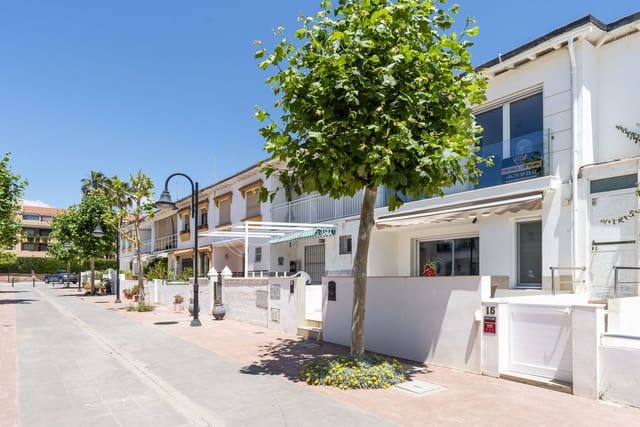 Casa de 3 habitaciones en La Cala de Mijas, Mijas en venta con piscina garaje - 1.090.000 € (Ref: 9861039)