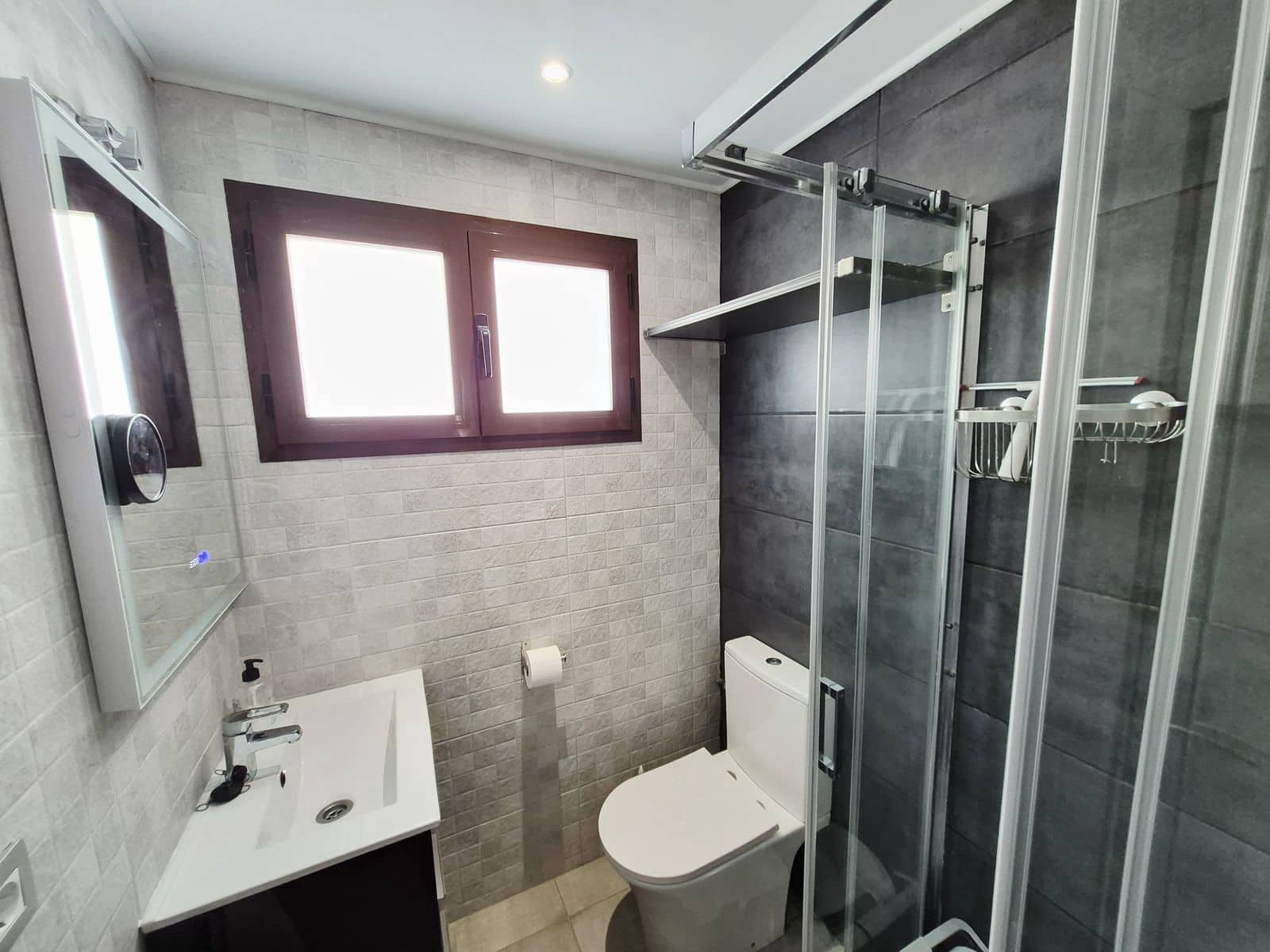 3 soveværelse Semi-Rækkehus til salg i La Cala de Mijas med swimmingpool garage - € 799.000 (Ref: 9892914)