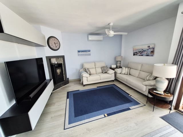 3 soveværelse Semi-Rækkehus til salg i La Cala de Mijas, Mijas med swimmingpool garage - € 799.000 (Ref: 9892914)
