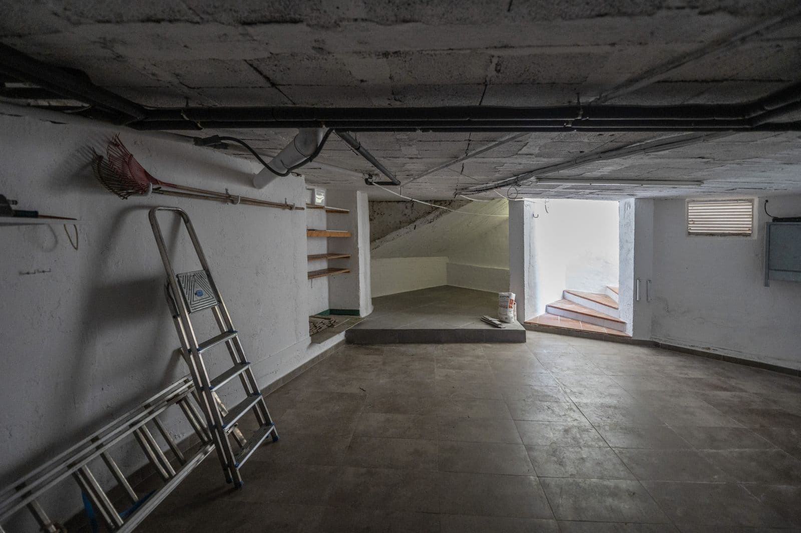 4 sypialnia Dom blizniak na sprzedaż w Calahonda z basenem garażem - 749 000 € (Ref: 9892949)
