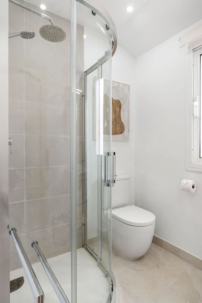 3 chambre Villa/Maison à vendre à El Chaparral avec piscine garage - 875 000 € (Ref: 9905251)