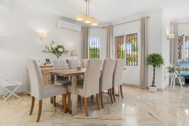 3 chambre Villa/Maison à vendre à El Chaparral, Mijas avec piscine garage - 875 000 € (Ref: 9905251)