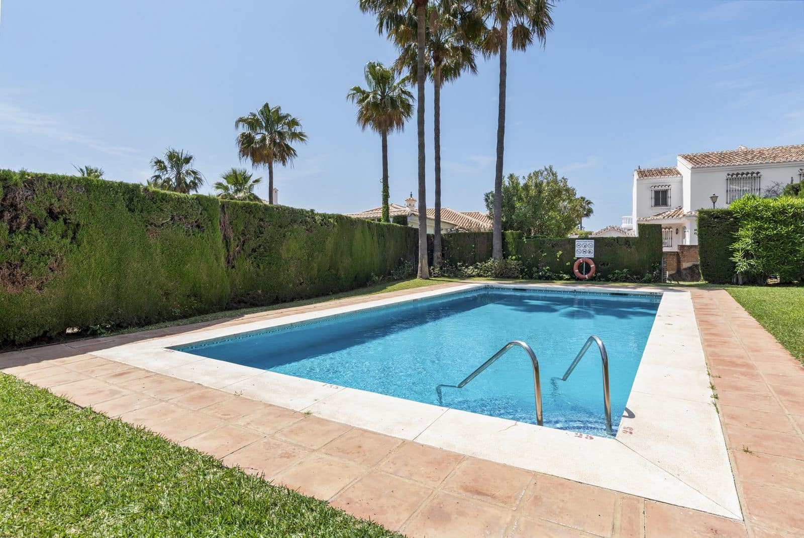 3 chambre Villa/Maison à vendre à El Chaparral avec piscine garage - 875 000 € (Ref: 9905251)
