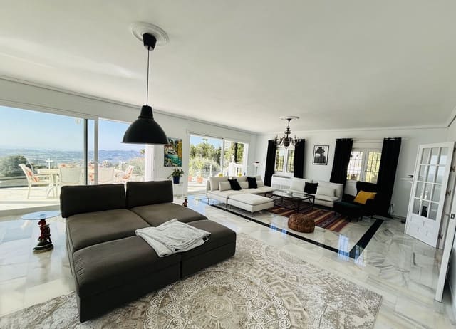 5 soverom Villa til salgs i Valtocado, Mijas med svømmebasseng garasje - € 1 499 000 (Ref: 9908881)