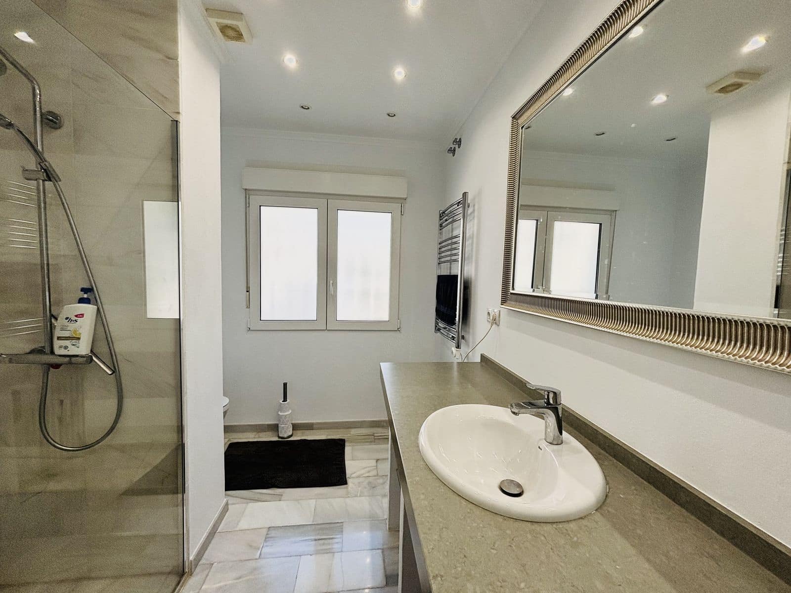 5 soverom Villa til salgs i Valtocado med svømmebasseng garasje - € 1 499 000 (Ref: 9908881)
