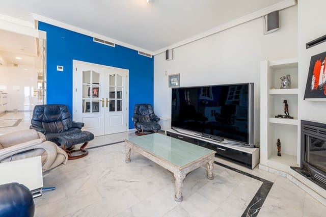 5 bedroom Villa for sale in La Capellania, Benalmádena with pool garage - € 1,497,770 (Ref: 9928053)