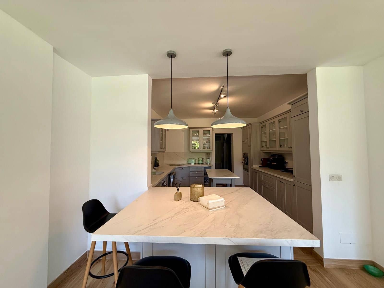 4 sypialnia Willa na sprzedaż w Sotogrande z basenem garażem - 1 595 010 € (Ref: 9932117)