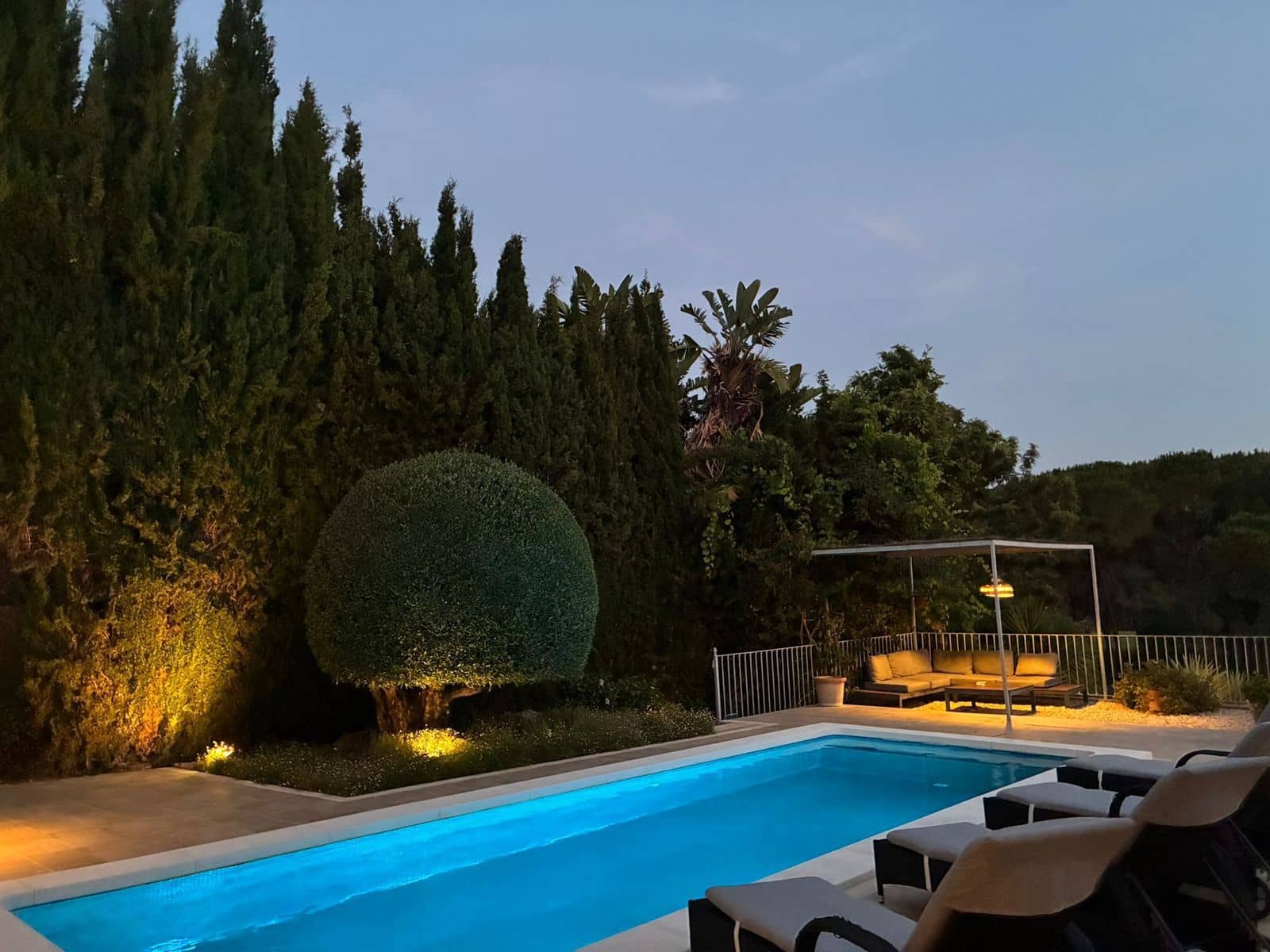 4 sypialnia Willa na sprzedaż w Sotogrande z basenem garażem - 1 595 010 € (Ref: 9932117)