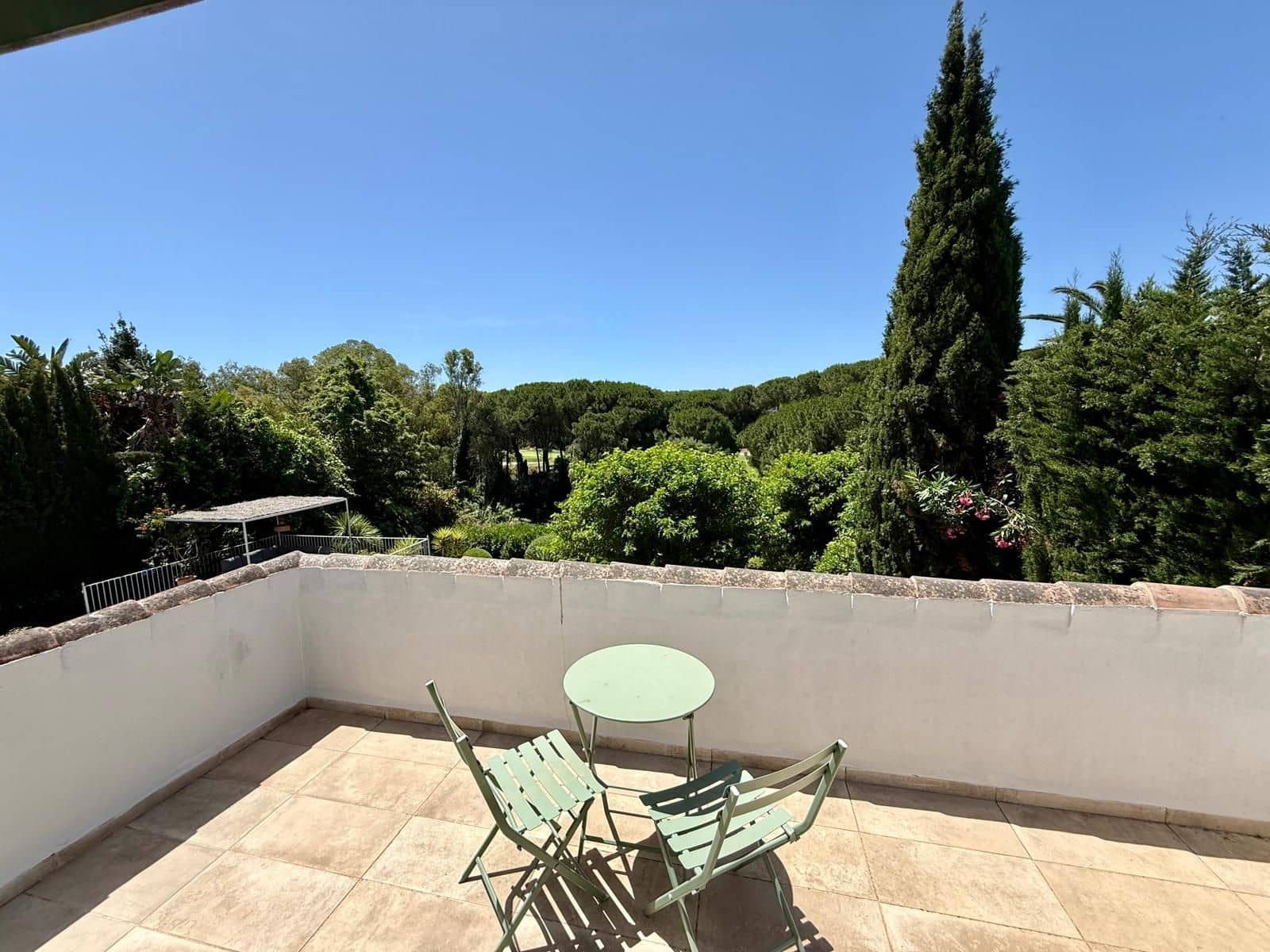 4 sypialnia Willa na sprzedaż w Sotogrande z basenem garażem - 1 595 010 € (Ref: 9932117)