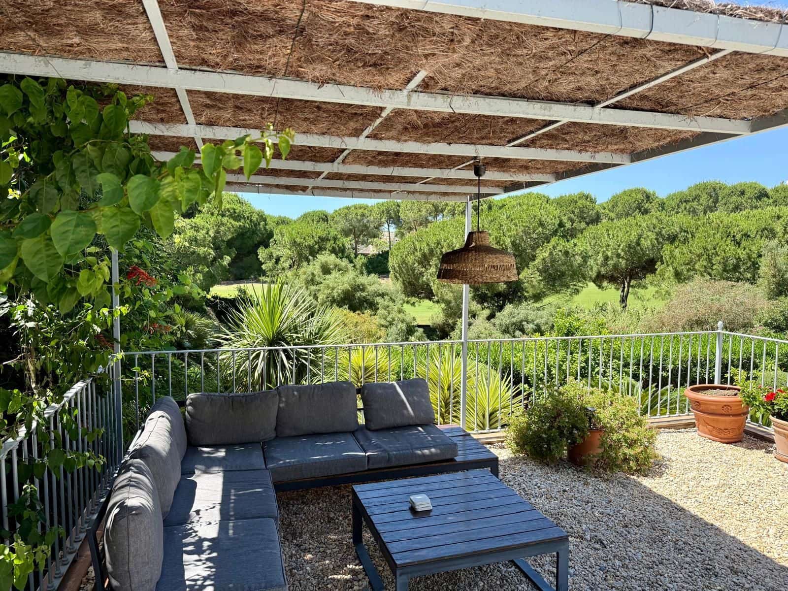 4 sypialnia Willa na sprzedaż w Sotogrande z basenem garażem - 1 595 010 € (Ref: 9932117)
