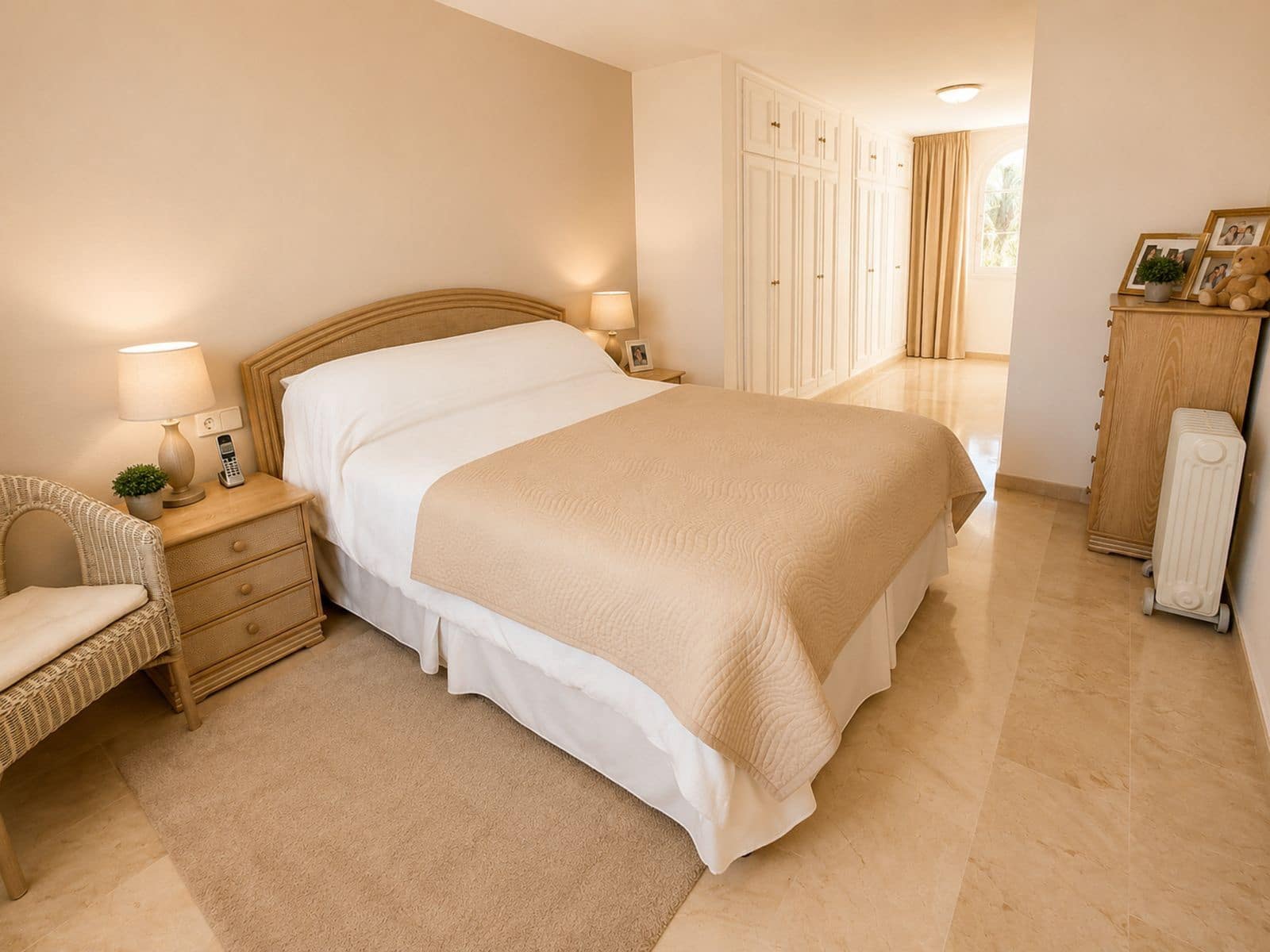 3 Zimmer Strandapartment zu verkaufen in Marbesa mit Pool Garage - 795.000 € (Ref: 9932332)