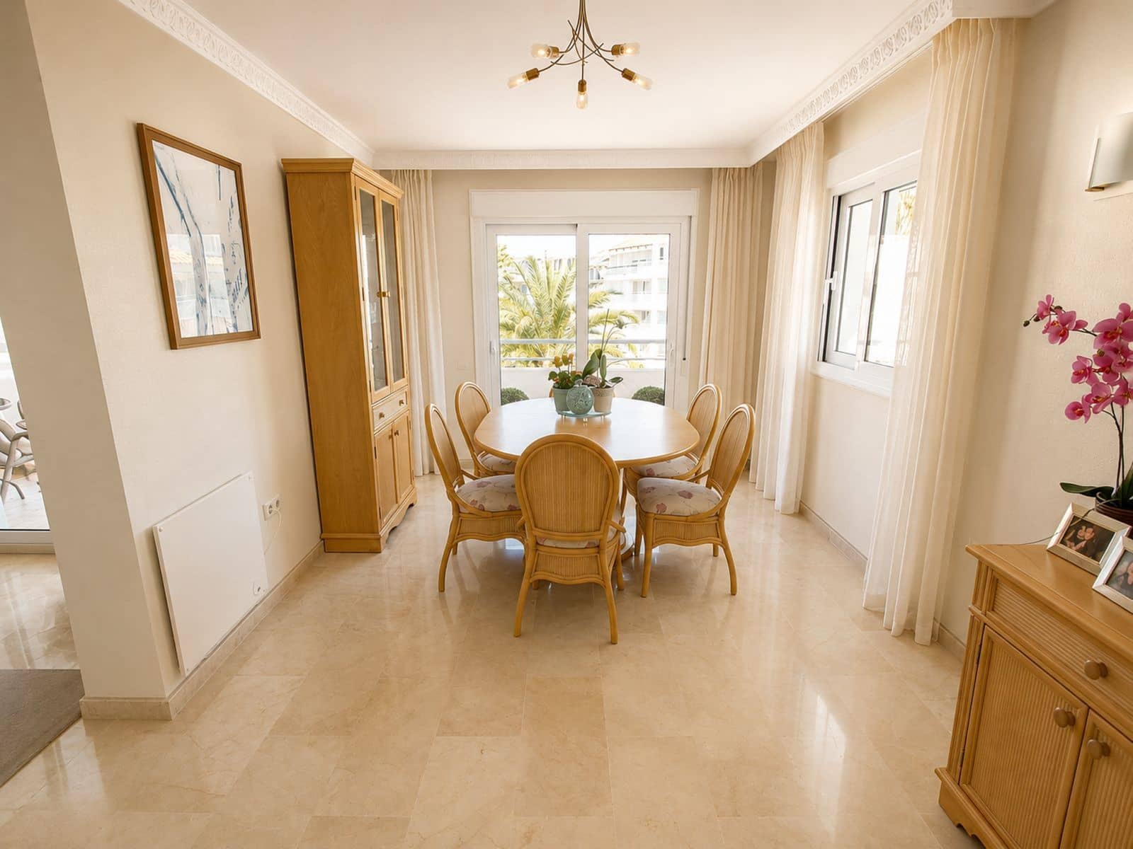 3 Zimmer Strandapartment zu verkaufen in Marbesa mit Pool Garage - 795.000 € (Ref: 9932332)