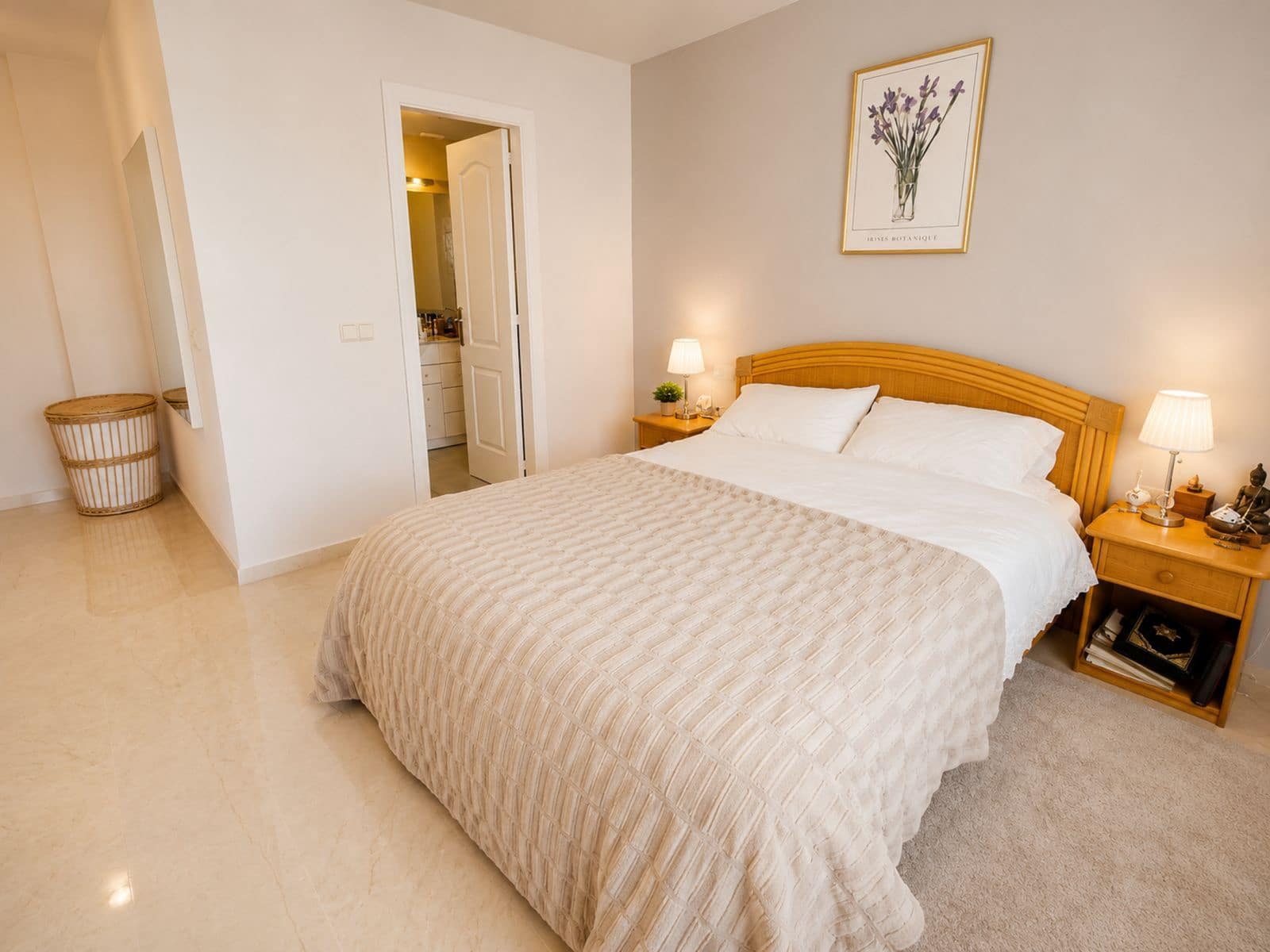 3 Zimmer Strandapartment zu verkaufen in Marbesa mit Pool Garage - 795.000 € (Ref: 9932332)