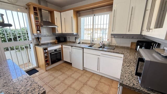 3 quarto Moradia para venda em Coín com piscina garagem - 525 000 € (Ref: 9950283)