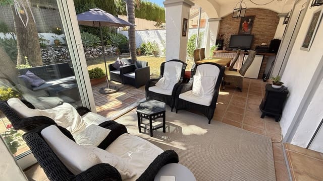 3 quarto Moradia para venda em Coín com piscina garagem - 525 000 € (Ref: 9950283)