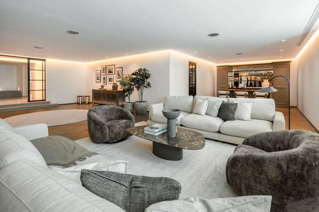 7 camera da letto Villa in vendita in Benahavís con piscina garage - 10.700.000 € (Rif: 9950334)