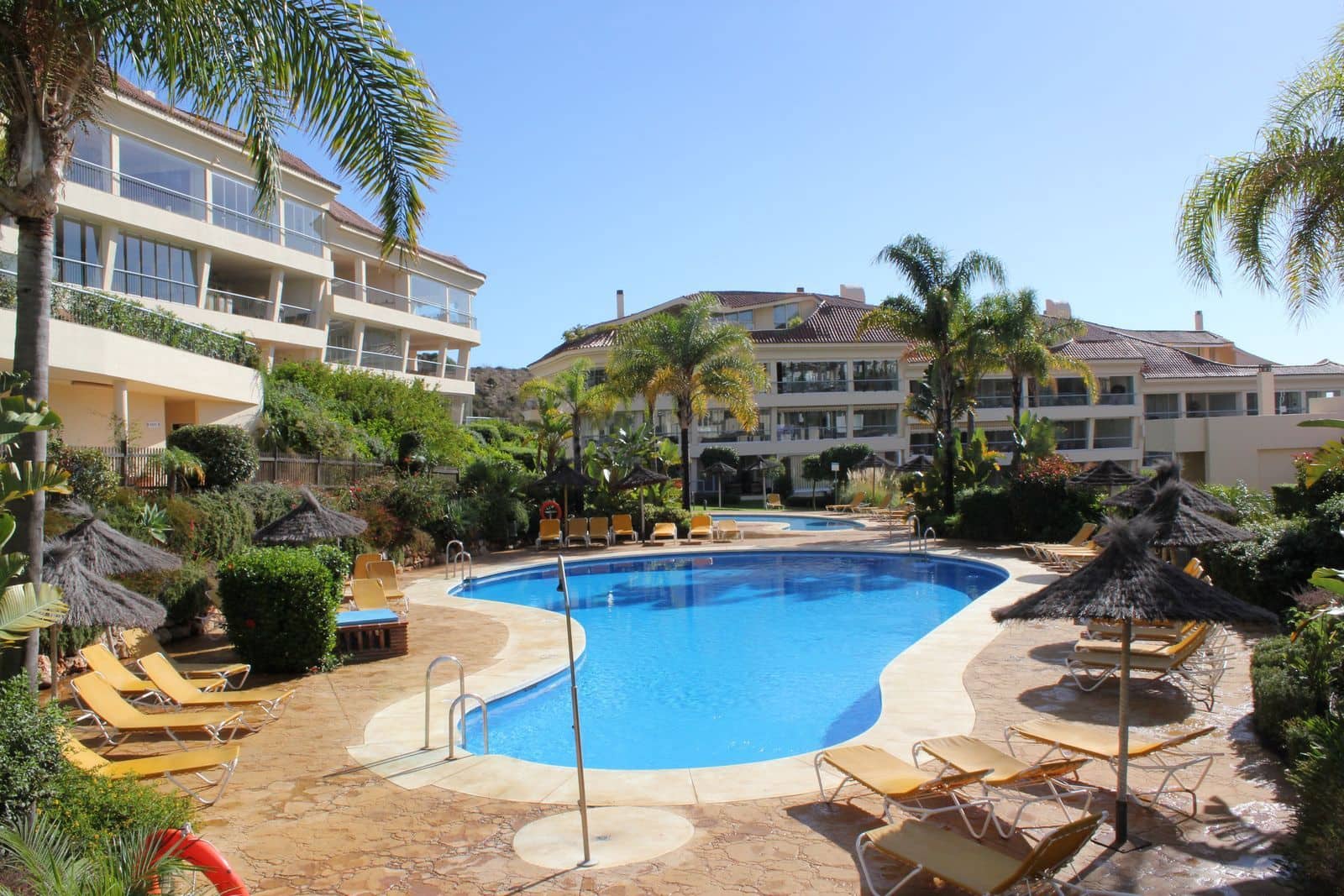 Apartamento de 2 habitaciones en Riviera del Sol en venta con piscina garaje - 400.000 € (Ref: 9969058)
