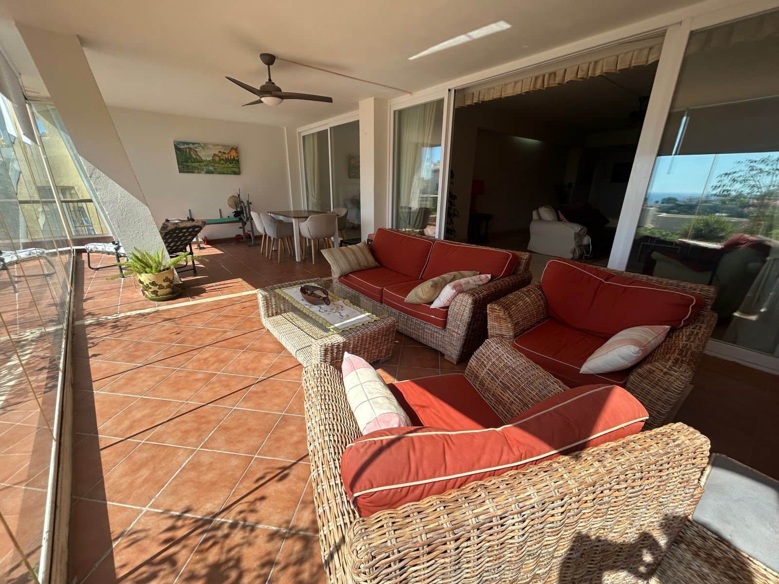 Apartamento de 2 habitaciones en Riviera del Sol en venta con piscina garaje - 400.000 € (Ref: 9969058)