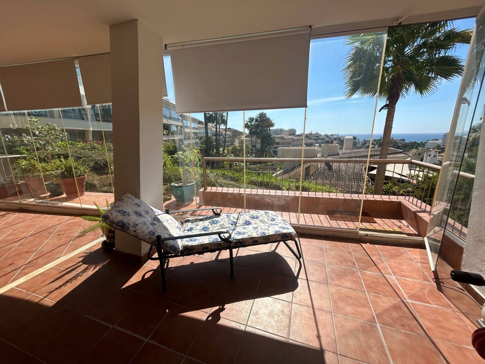 Apartamento de 2 habitaciones en Riviera del Sol en venta con piscina garaje - 400.000 € (Ref: 9969058)